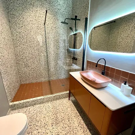 L'haussmann' Nimes, Centre-ville Apartment *